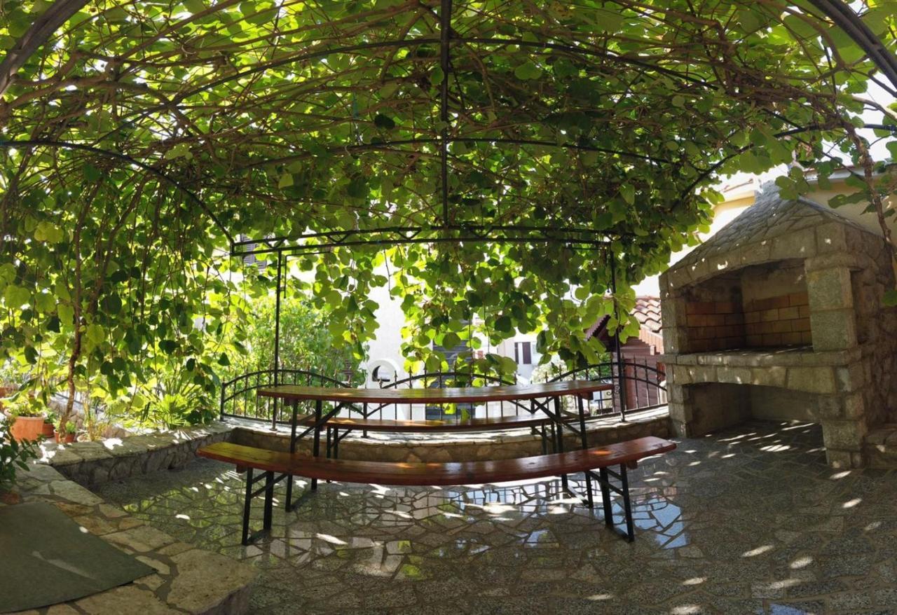 Apartments Serbecic มาลินสกา ภายนอก รูปภาพ