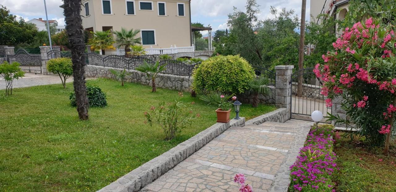 Apartments Serbecic มาลินสกา ภายนอก รูปภาพ