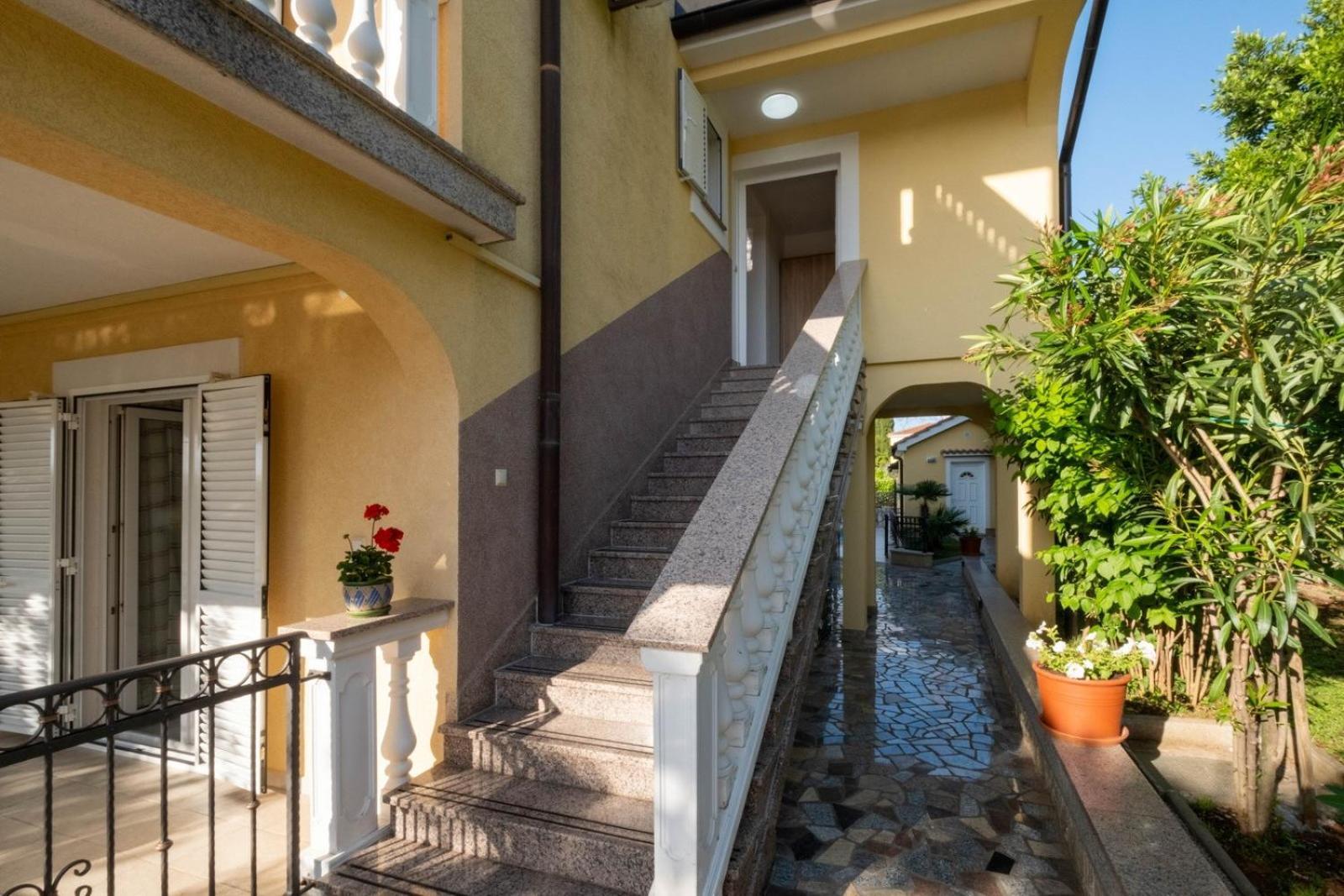 Apartments Serbecic มาลินสกา ภายนอก รูปภาพ